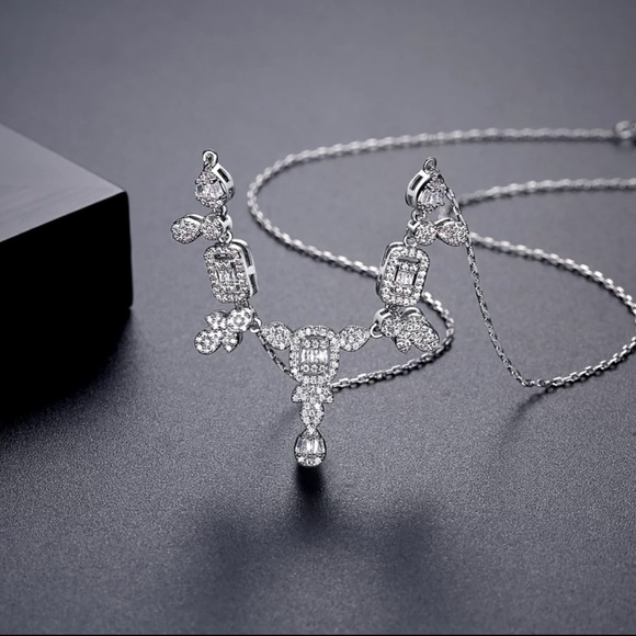 Swarovski Crystals The Lluvia Pave Necklace - Picture 4 of 6